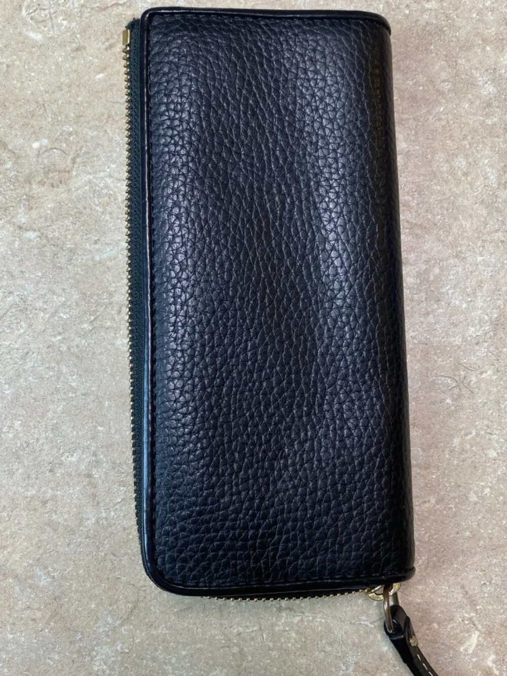 Dooney & Bourke like new